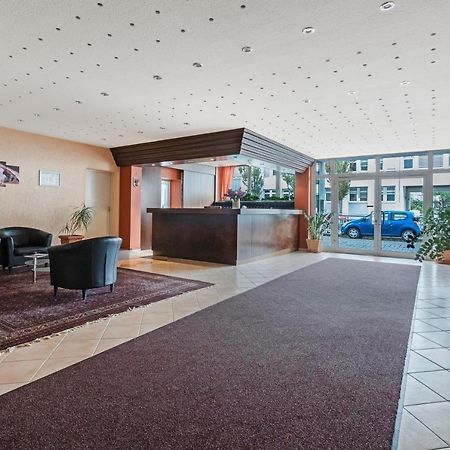 Hotel Imota Нойвид Экстерьер фото